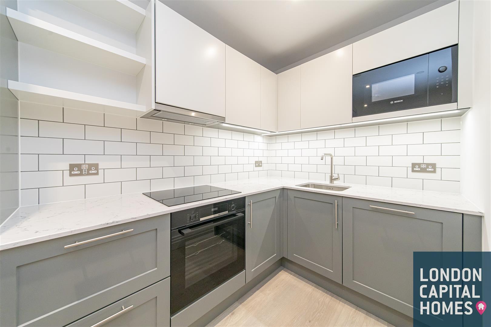 1 bed property in Chapman House, Filmworks Walk, Ealing, London